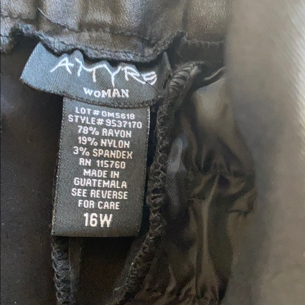 Woman’s Pleather Pants - Picture 2 of 4